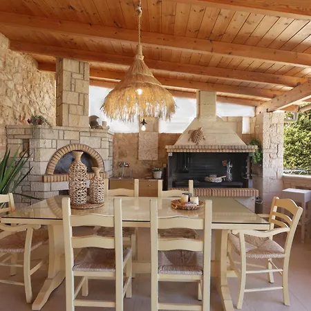 Ioulia Villa Gouves