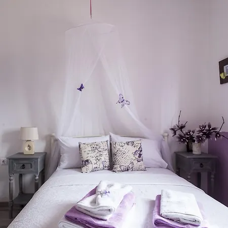 Ioulia Villa